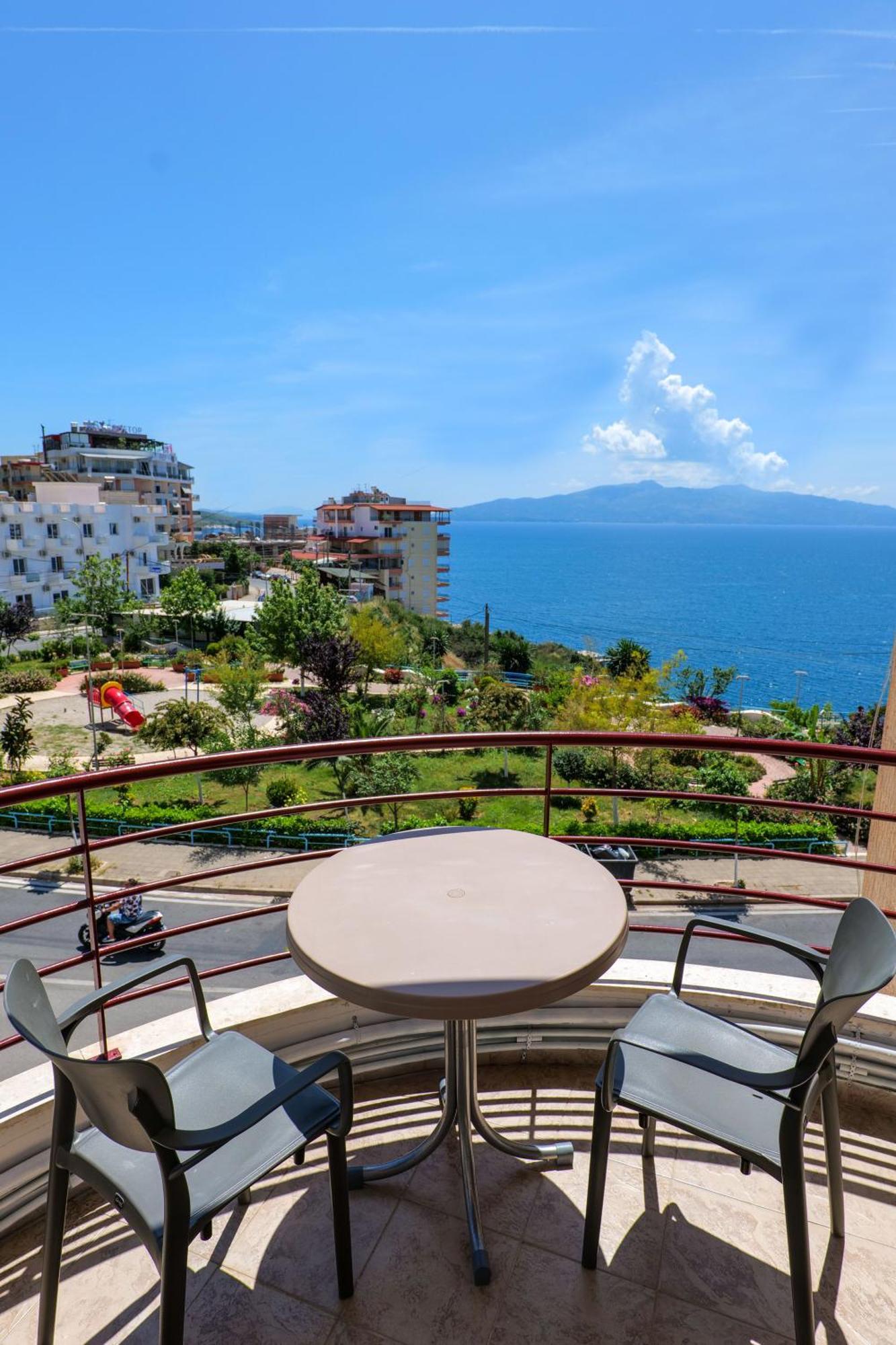 Sunny Apts Saranda Kültér fotó